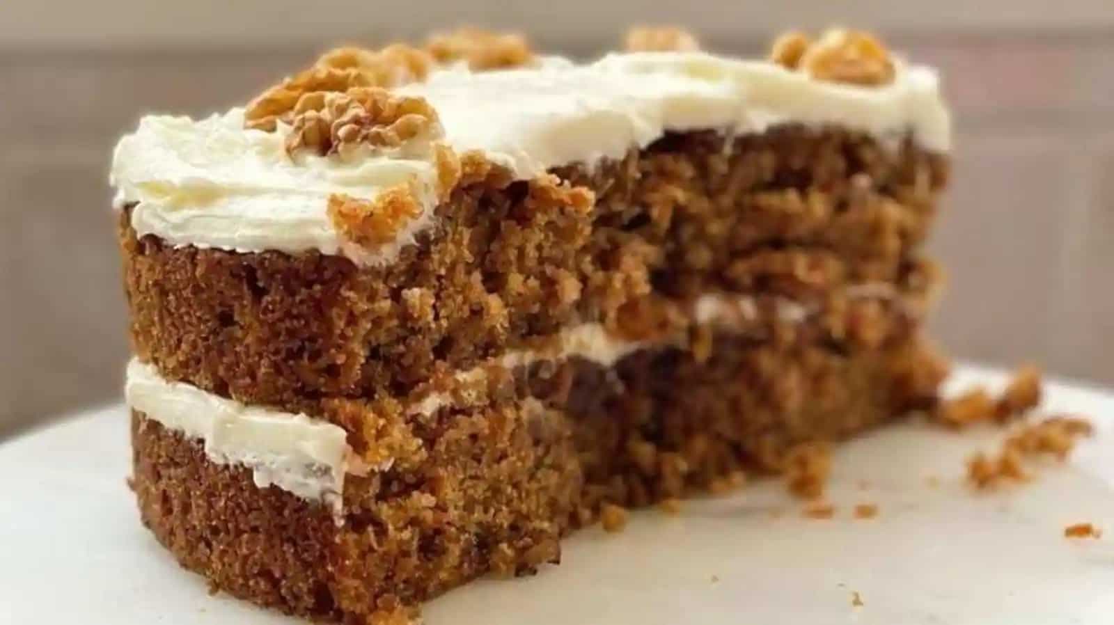 Mid-week cravings? Bake this eggless carrot cake and satiate your hunger pangs