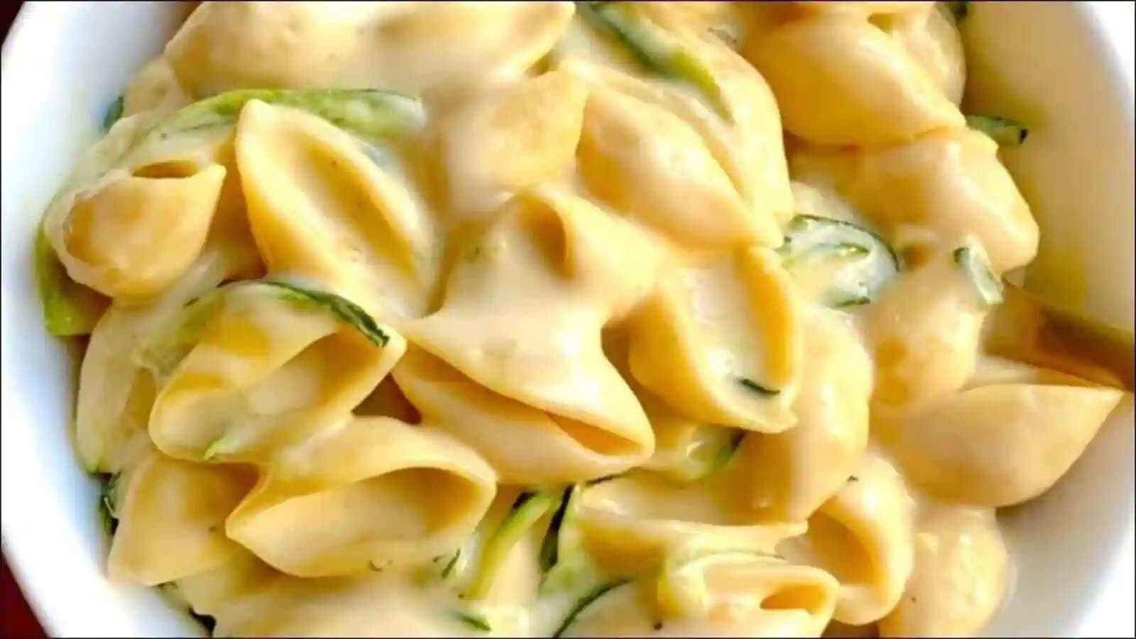 Recipe: Hush comfort food cravings with a bowl of caulifredo mac n’ cheese