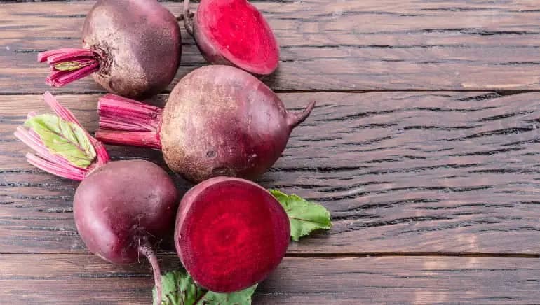 Boost your immunity this monsoon with these 7 foods