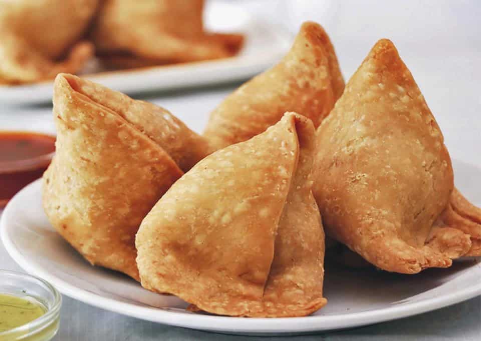 Rude Food by Vir Sanghvi: The thousand-year-old samosa