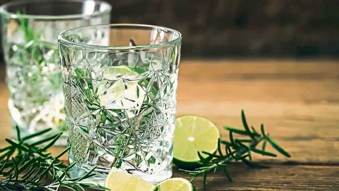 Sip the gin, skip the tonic