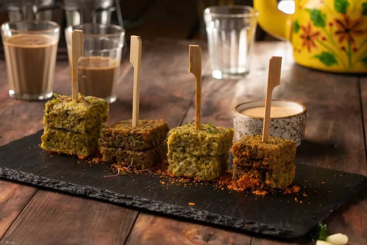 Chef Gaurav Gives A Twist To His Favourite Monsoon Snacks