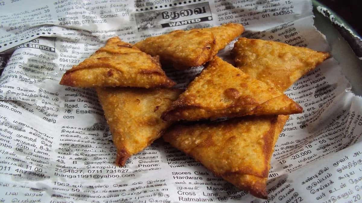 Breakfast Special: What Makes The Bengali Samosa So Unqiue