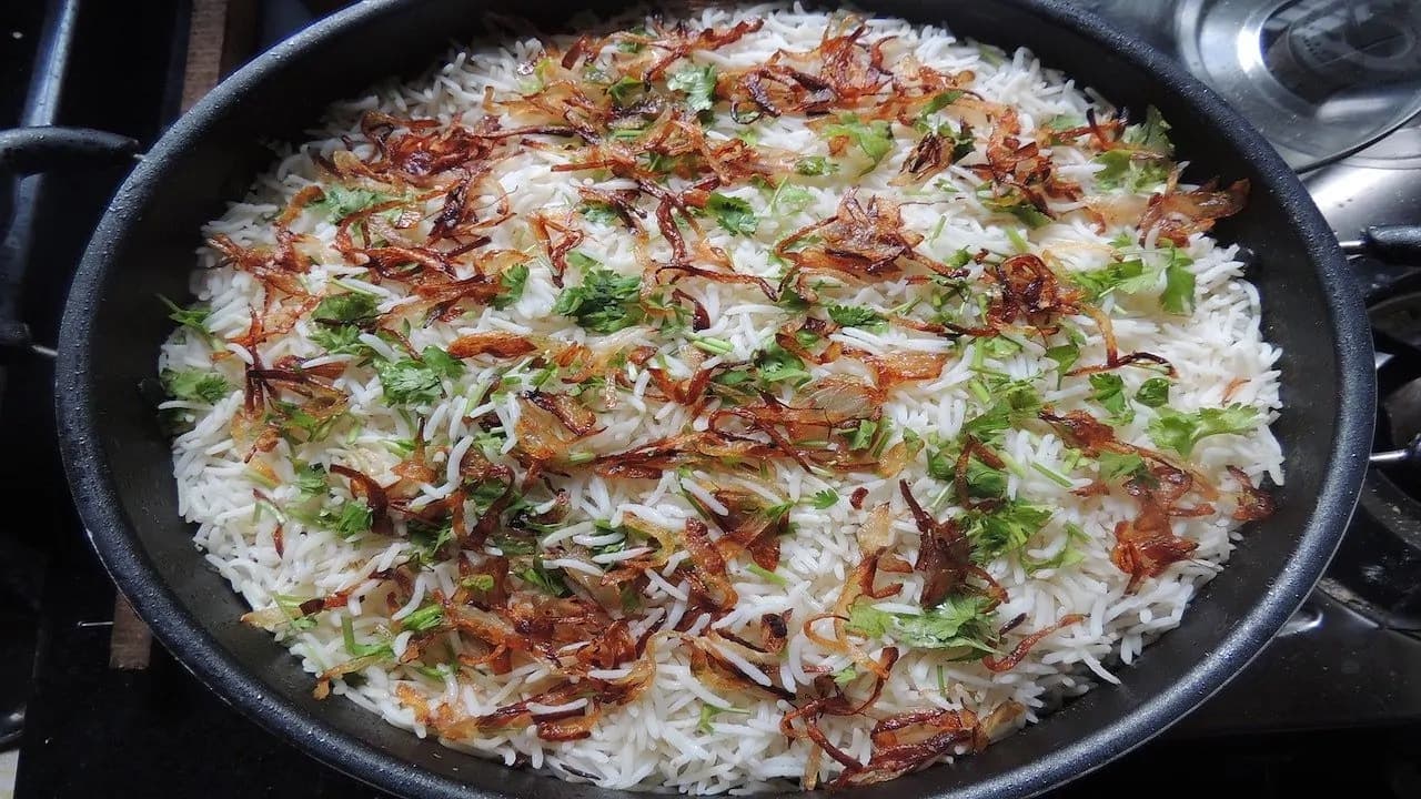 Biryani With A Twist: Here's How You Can Make Palak Biryani At Home