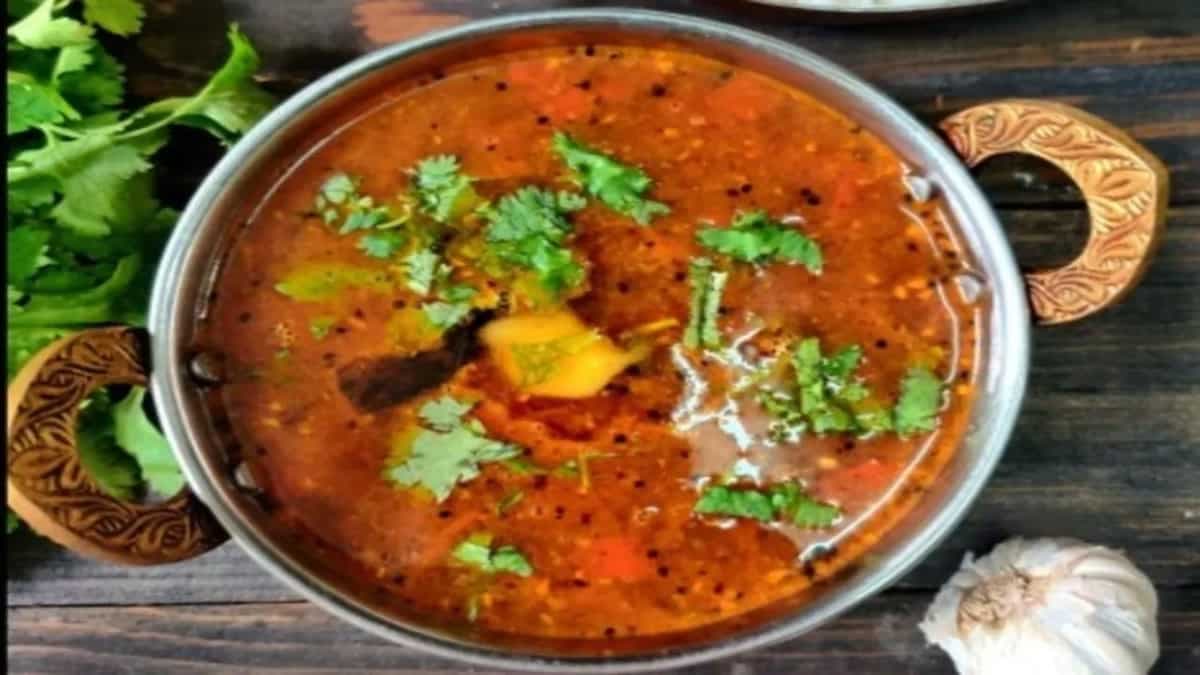 Chettinad Chicken Rasam: The Ultimate South Indian Soup To Warm You Up This Winter