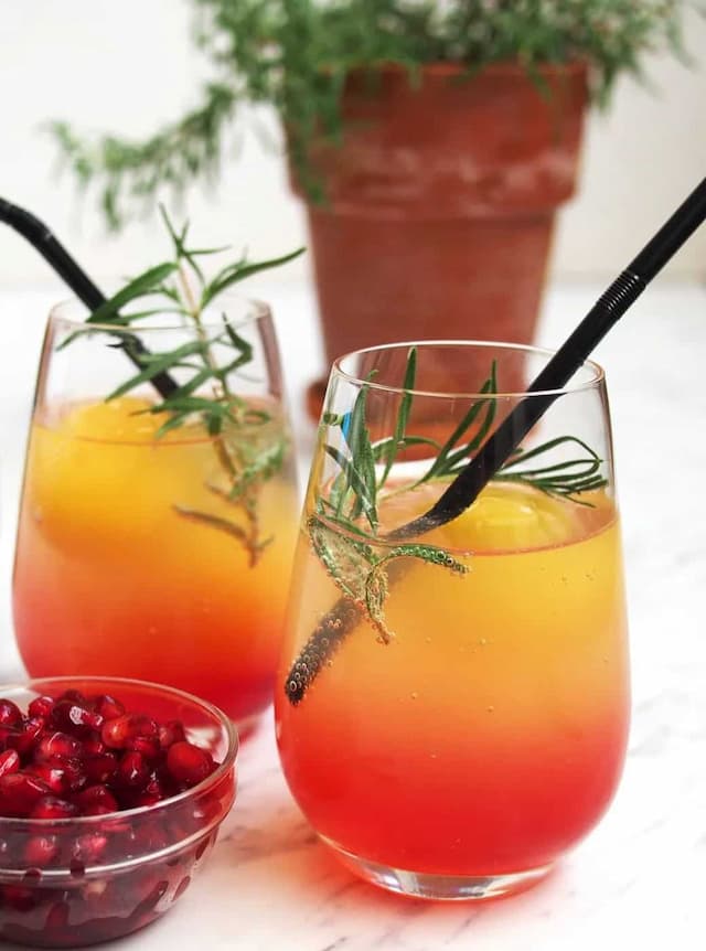 4 Easy And Quick Mocktail Recipes To Try At Home