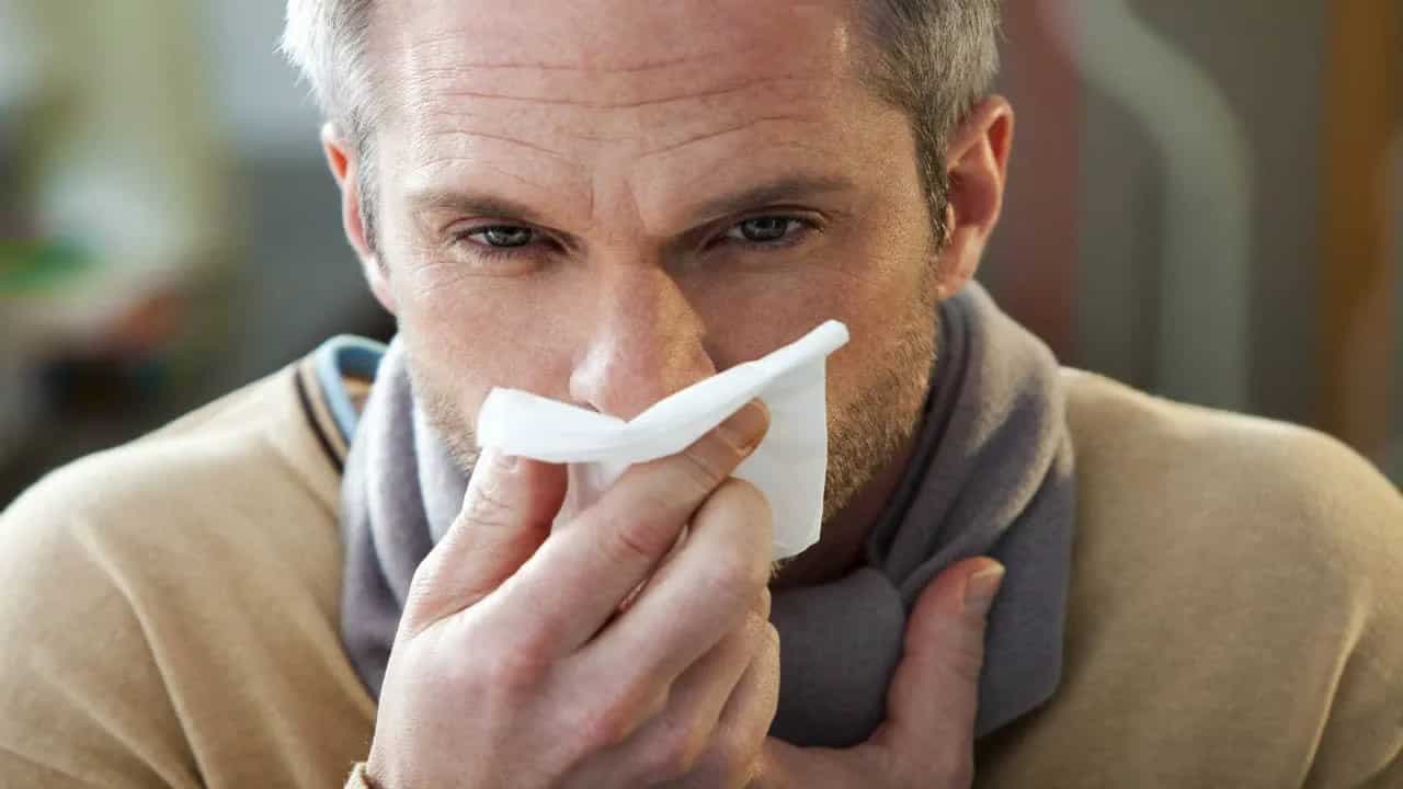 5 Foods And Beverages To Avoid During Cold And Cough