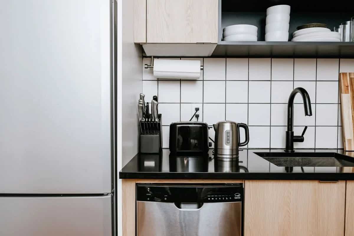 4 Perfect Appliances For Your Small Kitchen Countertop