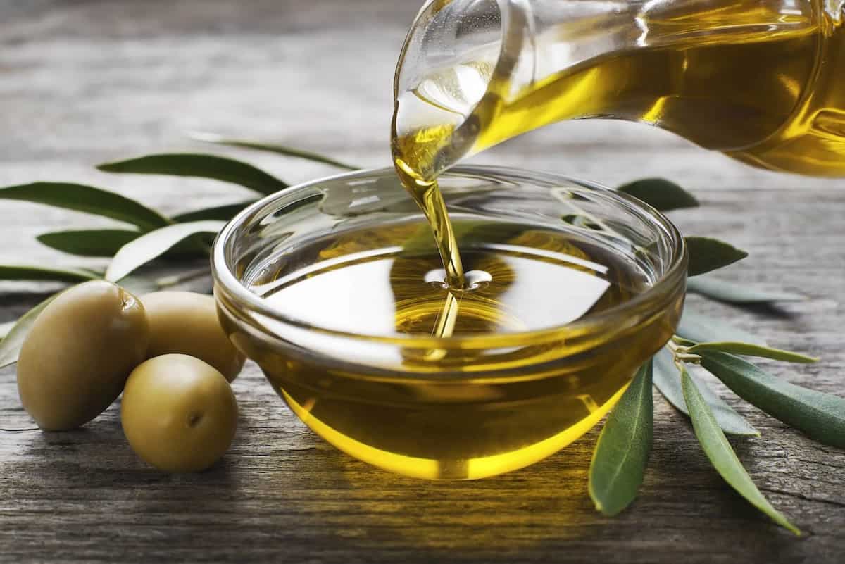 Why Olive Pomace Oil Is Perfect For Everyday Cooking