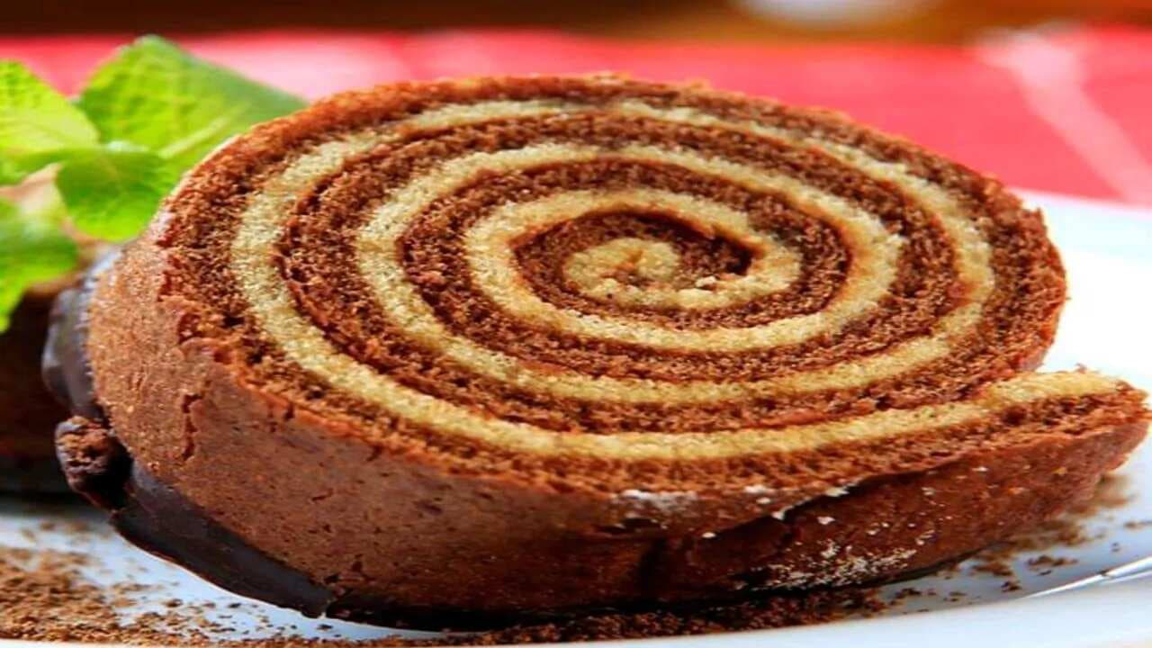 Craving Some Swiss Rolls? Here’s How You Can Make Them With Your Childhood Love Parle G