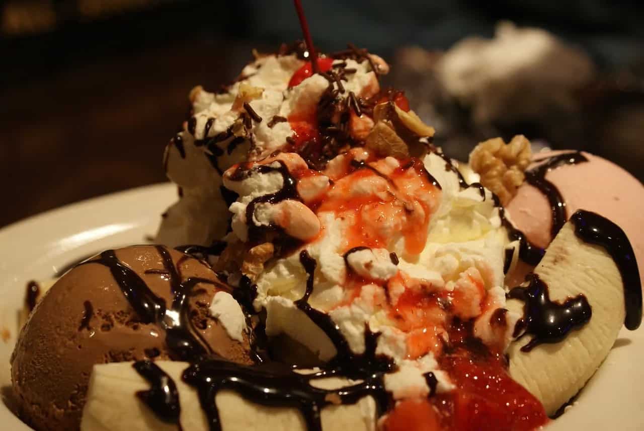 Wait, What? Did An Eye-Care Specialist Conceive Our Favourite Banana Split?