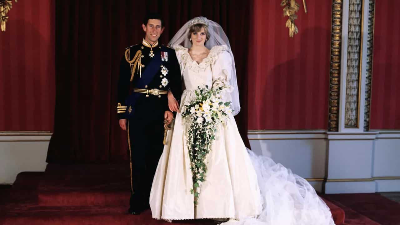 Prince Charles And Princess Diana’s Wedding Cake Slice Sells For USD 2k (Pic Inside)