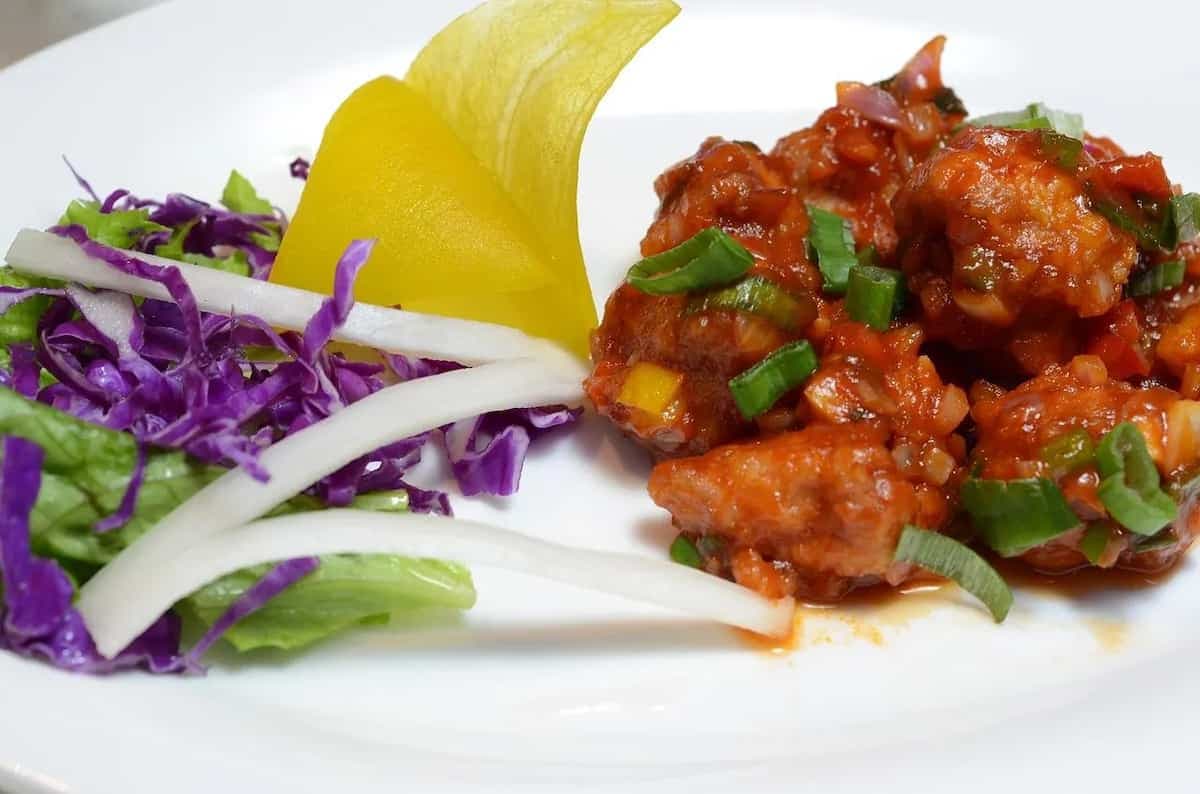 This ‘Toofani Manchurian’ Is Burning Up The Internet Now