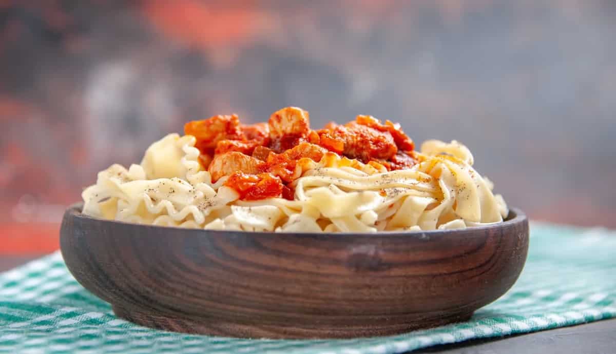 Fusion Alert: This Butter Chicken Pasta Is Sure To Make You Drool