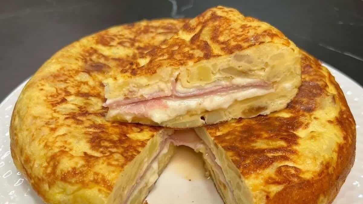 Tortilla De Patatas; How To Make This Spanish Potato Omelette