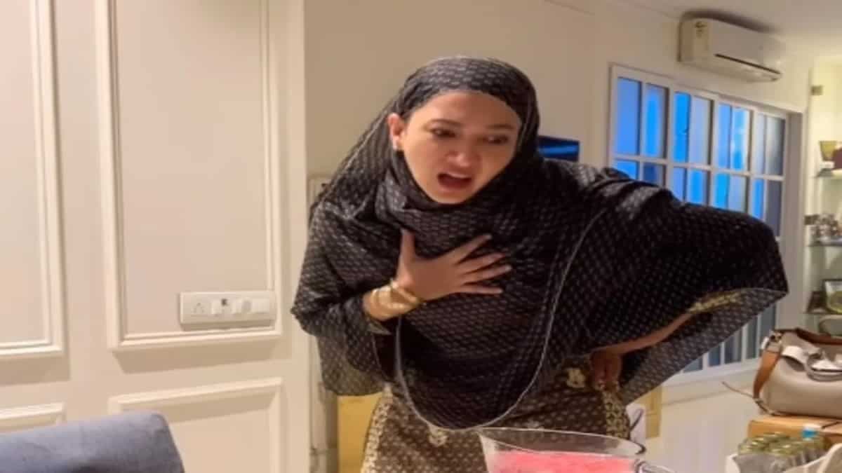 Gauahar Khan Visits Mecca During Ramadan; Here’s A Glimpse Of Her Lavish Iftar