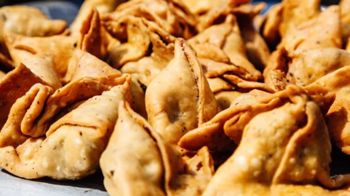 8 Dishes That Look Indian But Are Not