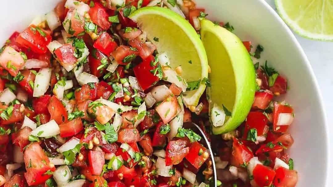 Craving Nachos And Salsa? Know How To Make Pico de Gallo At Home