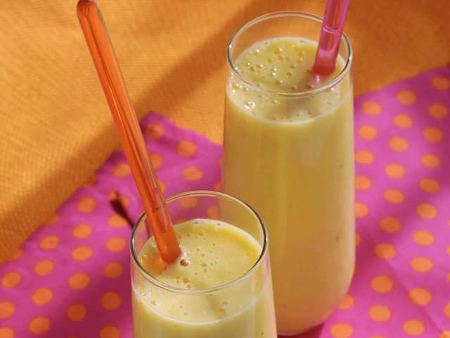 Banana Shake Vs Mango Shake: Which One Is Healthier And Why?