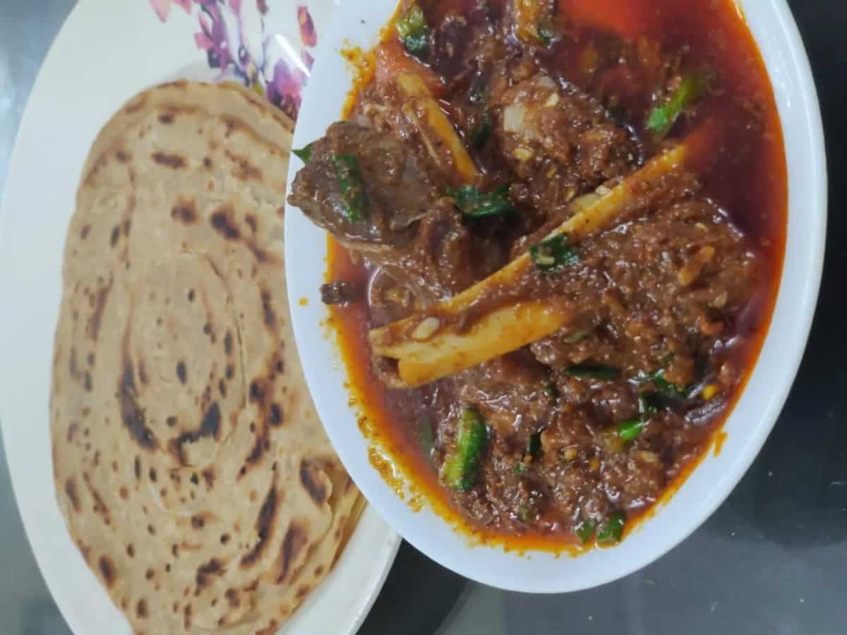 This Ramzan Savour Some Handi Gosht, Recipe Shared By Chef Izzat Hussain