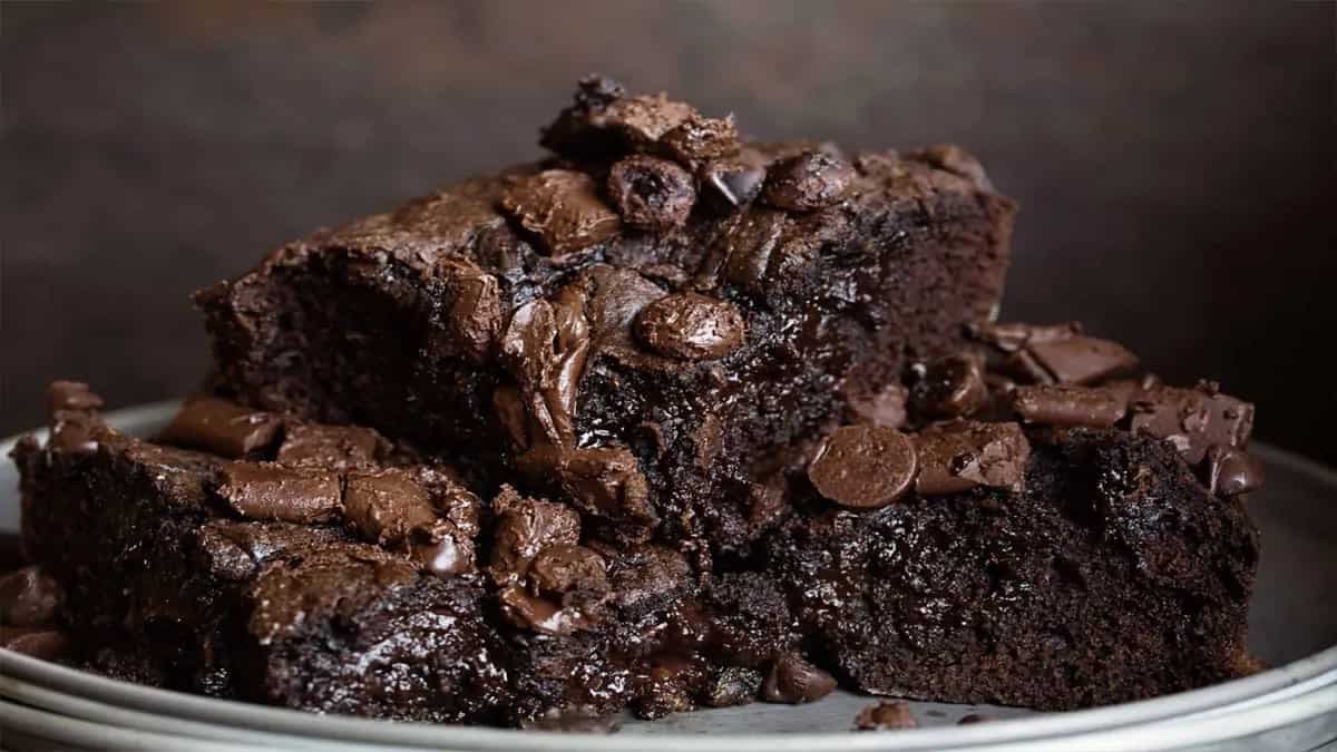 Zucchini In Your Brownies? Indulge In This Happy Healthy Dessert