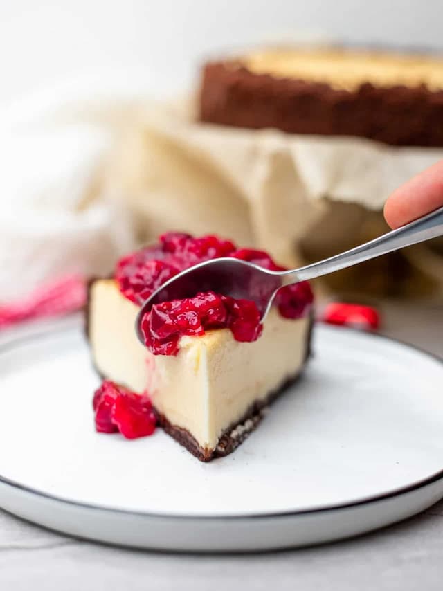 Try These 3 Different Cheesecakes From Around The World 