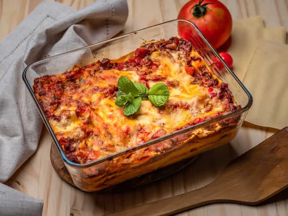 Creamy Chicken And Spinach Alfredo Lasagna: The Perfect Treat