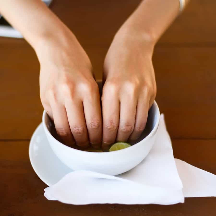Finger Bowl Tradition: Let's Trace History Of This Ancient Dining Etiquette