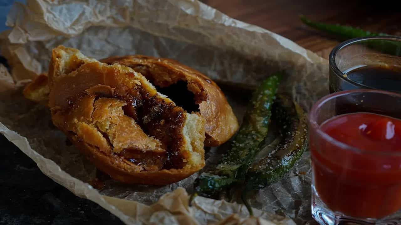 Desi Decadence: Making The Khasta Dal Kachori