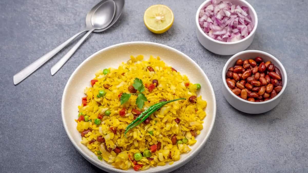 Kanda Batata Poha: The Perfect Breakfast To Start Your Day