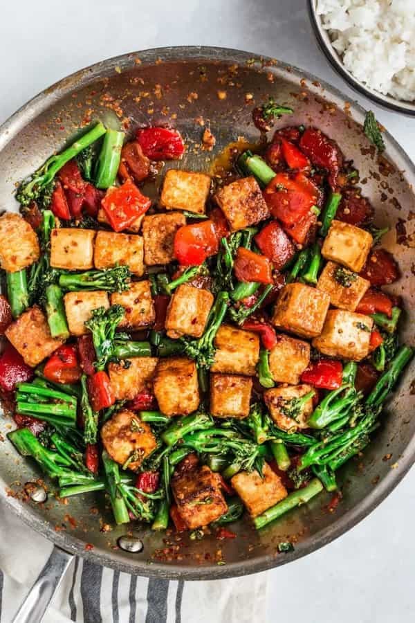 Stir-Fry Recipe: How To Make Spicy Chilli Tofu At Home?