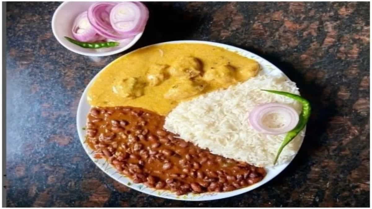 Unlimited Kadhi Chawal At ₹10 Is Doing Rounds On The Internet