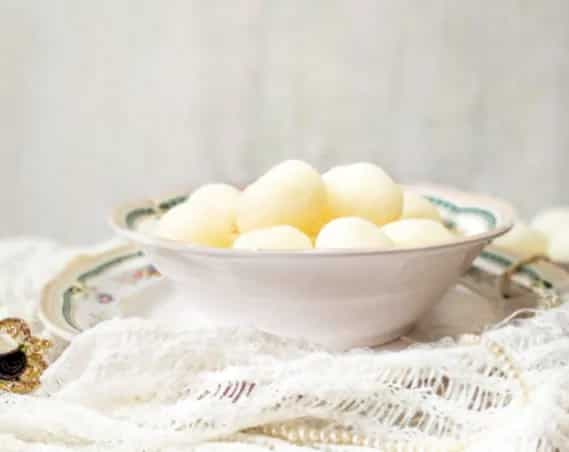 Who Invented Rasgullas? A Brief Note On The Journey Of This Sinful Sweetmeat