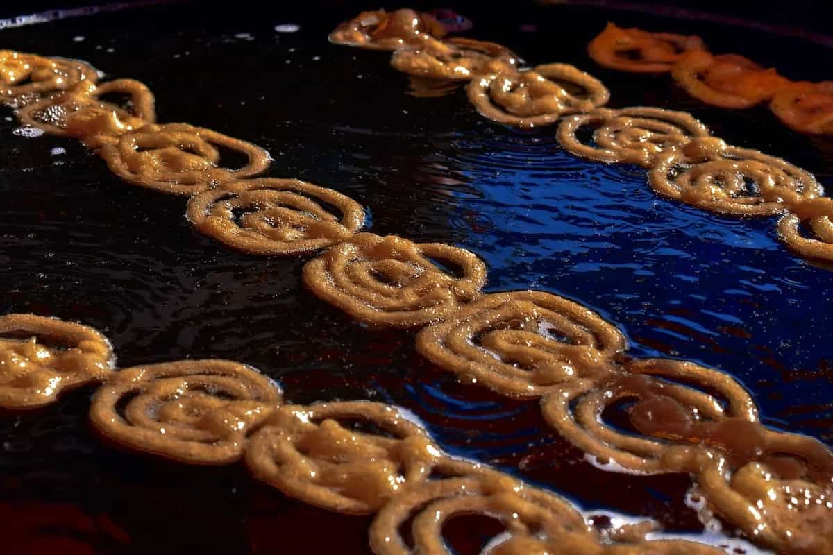 How To Make Jalebi At Home, The Ultimate Jugaad You Were Looking For  