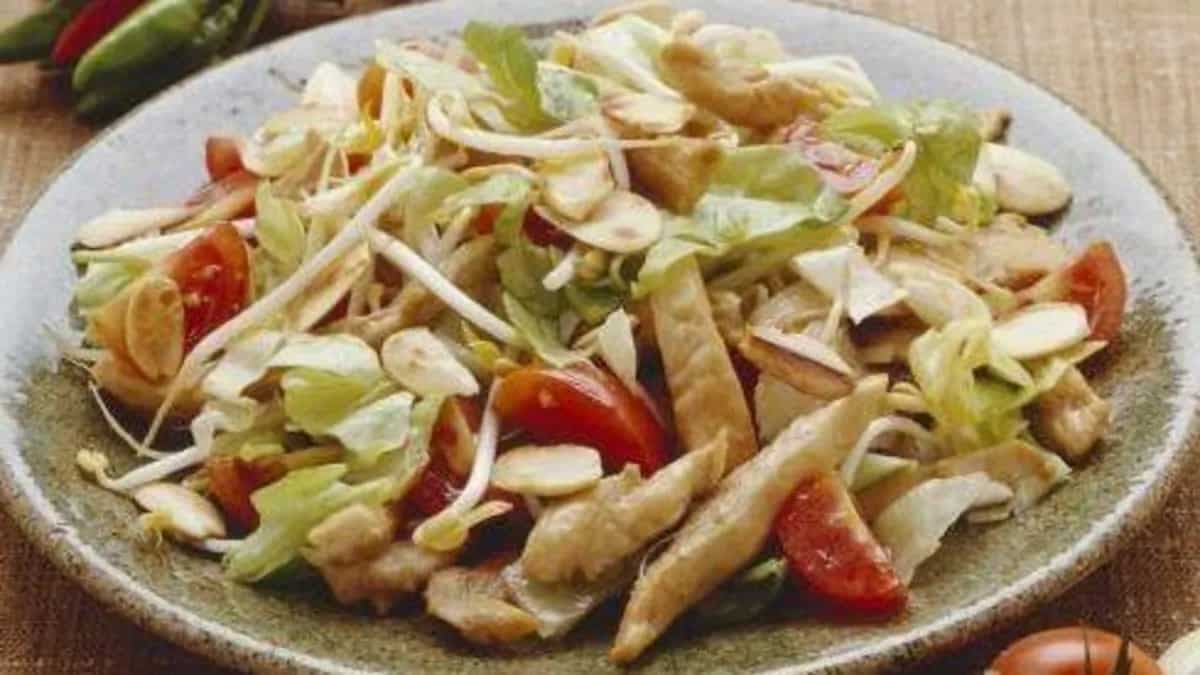 Chicken and Bean Sprout Salad: Post Workout Energy Provider