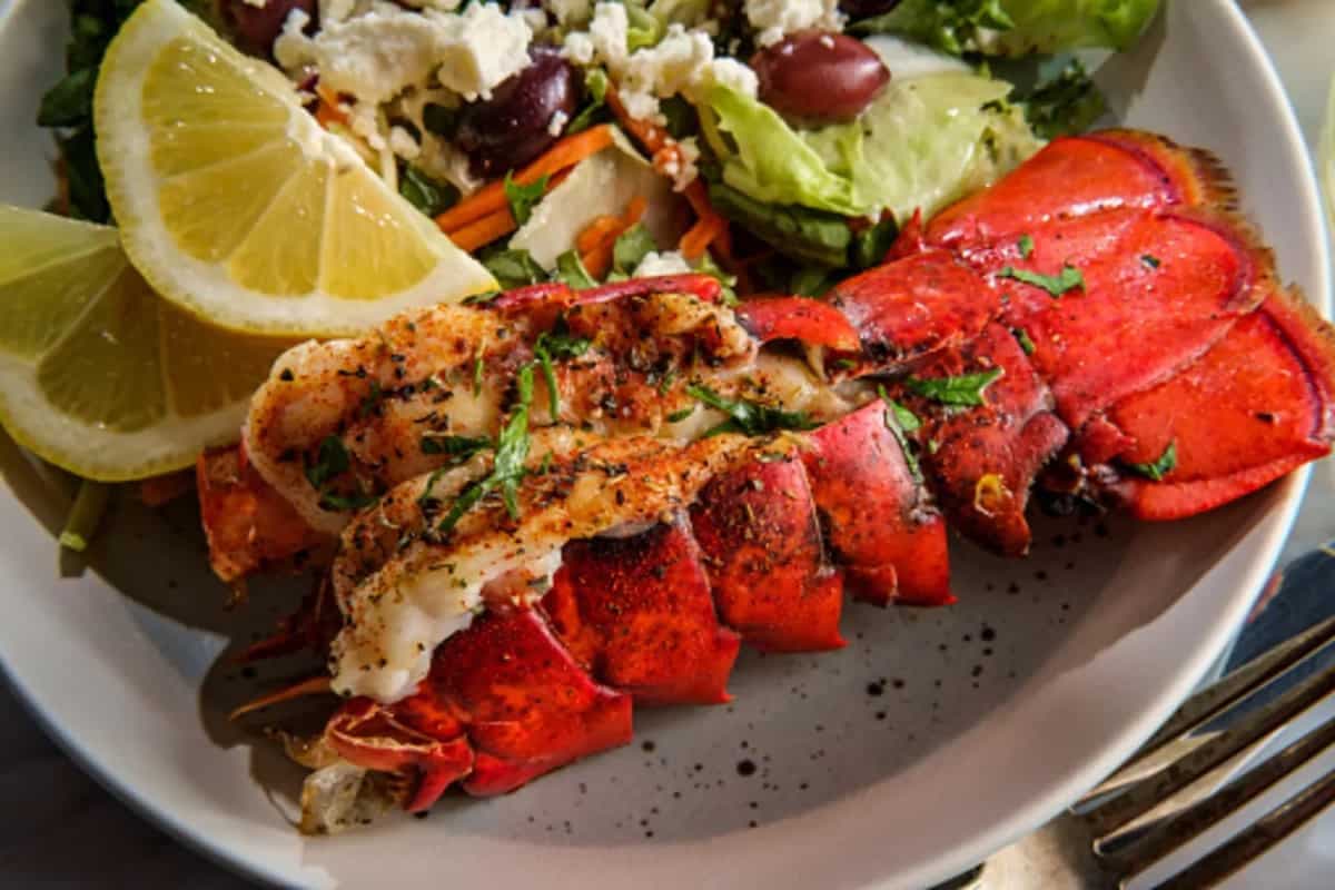 9 Delicious Lobster Dishes That You Should Definitely Try 