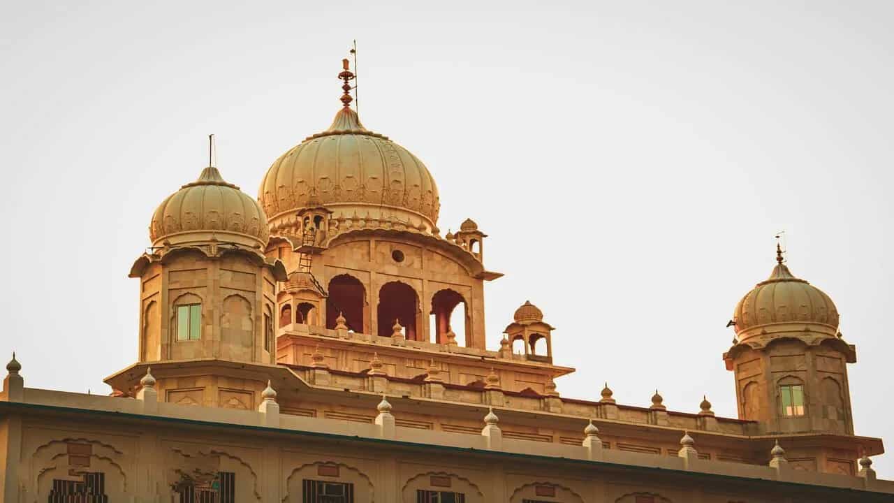 Gurudwara Langar: Know The Story Behind The Hearty Meal Served In Gurudwaras