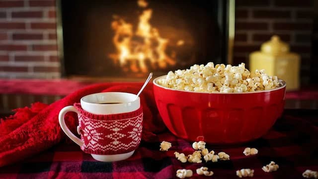 Turn On Your Netflix Originals And Cook This Spicy Sweet Popcorn