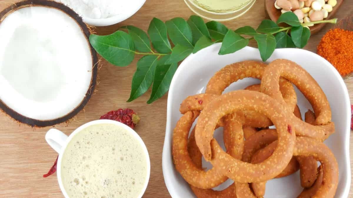 Kodubale: A Crispy Festive Snack From Karnataka