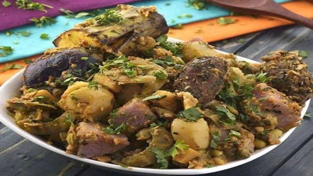 Undhiyu: Know How To Make Gujarati's Favourite DishThis Makar Sankranti