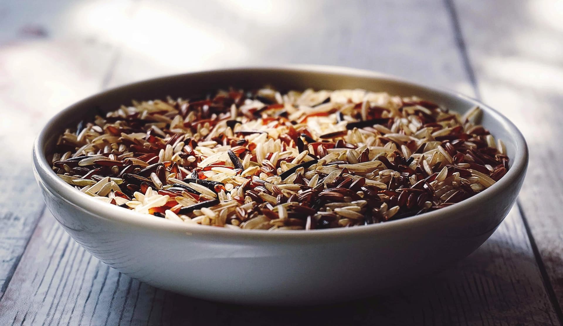 White Rice vs Brown Rice: What Makes Them Different?