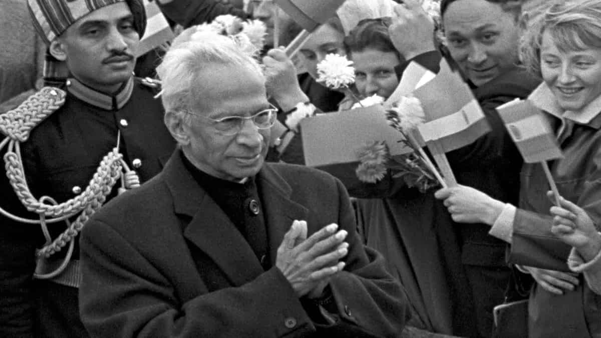 Sarvepalli Radhakrishnan Championed Eating With Hands