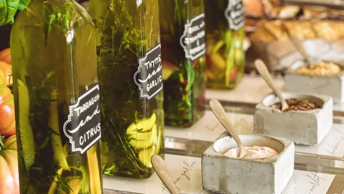 Cooking Oils Infused With Herbs And Spices