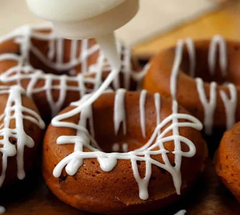 This Easy Banana Bread Doughnut Recipe Is A Delight For Vegans!