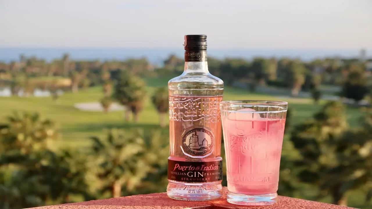 Pink Lady: How Did This Pretty Pink Cocktail Become A Popular Drink In The 1930's ?