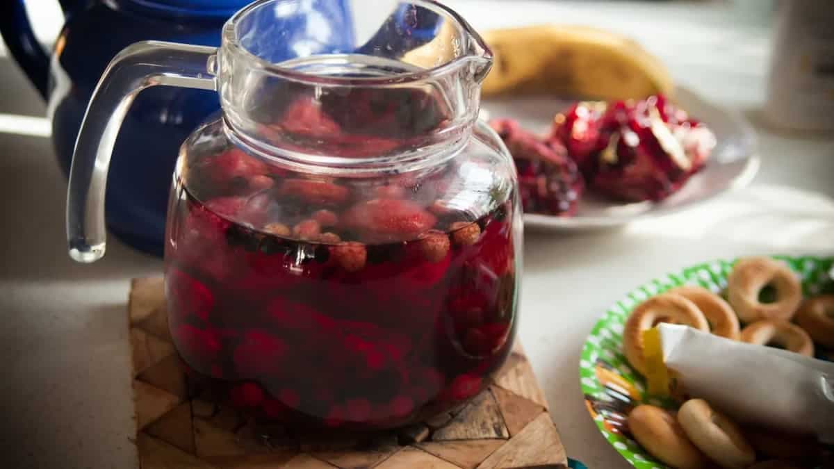 Kompot: This European Drink With Fruity Flavours Is Unmissable