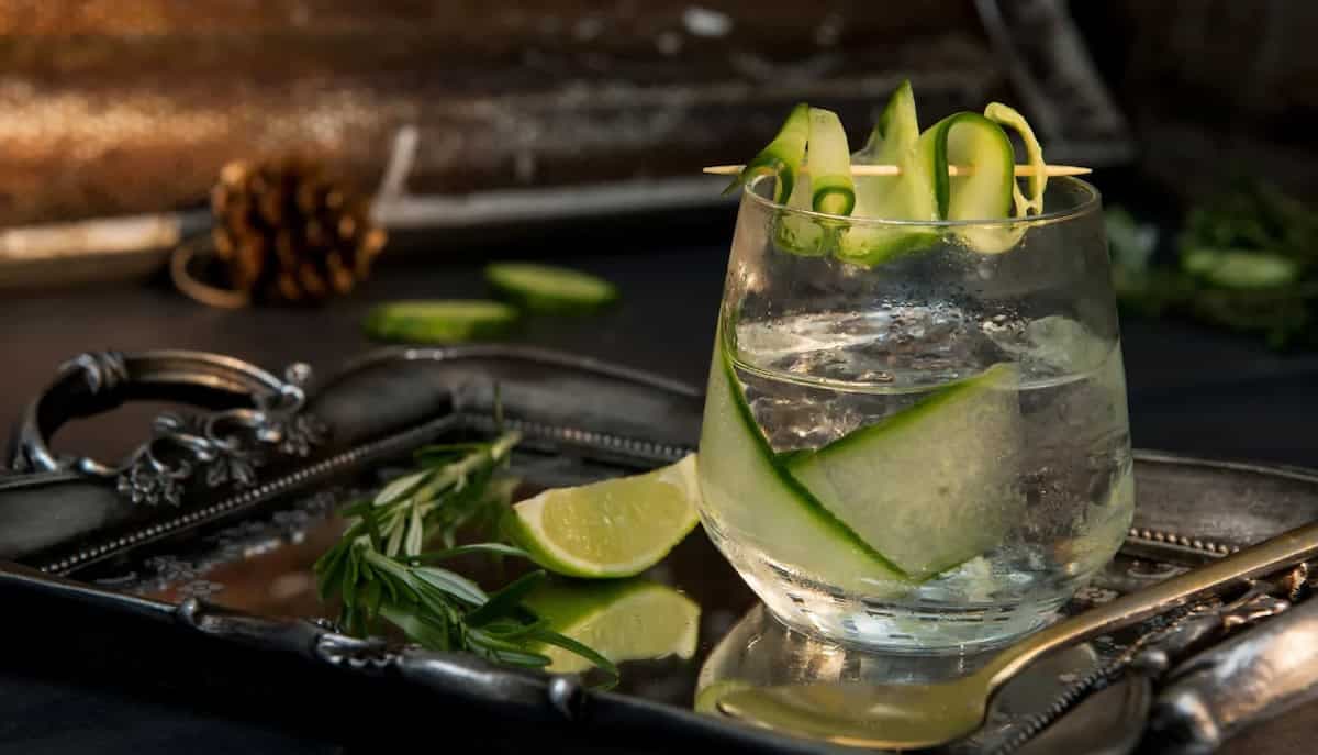 All About Tonic Water; 3 Recipes Beyond Gin And Tonic 