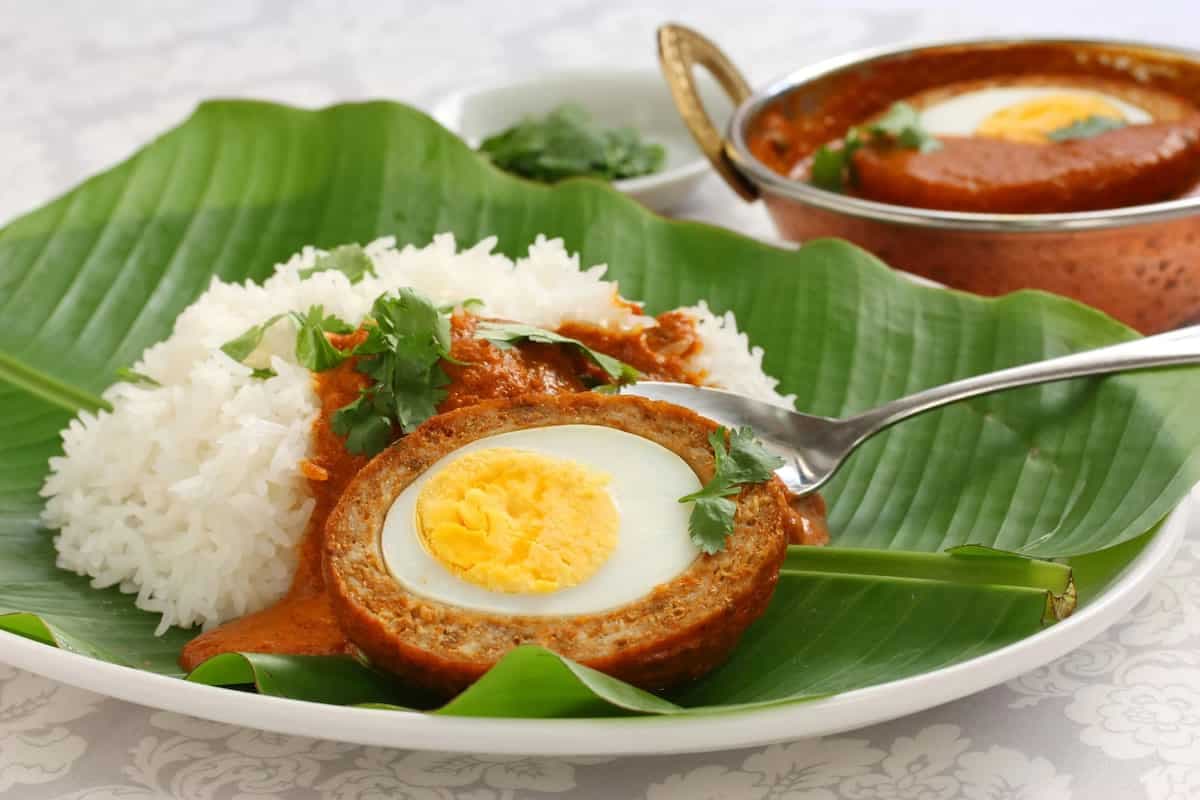 Nadan Mutta Roast: A Unique Style Of Roasting Eggs In Spices