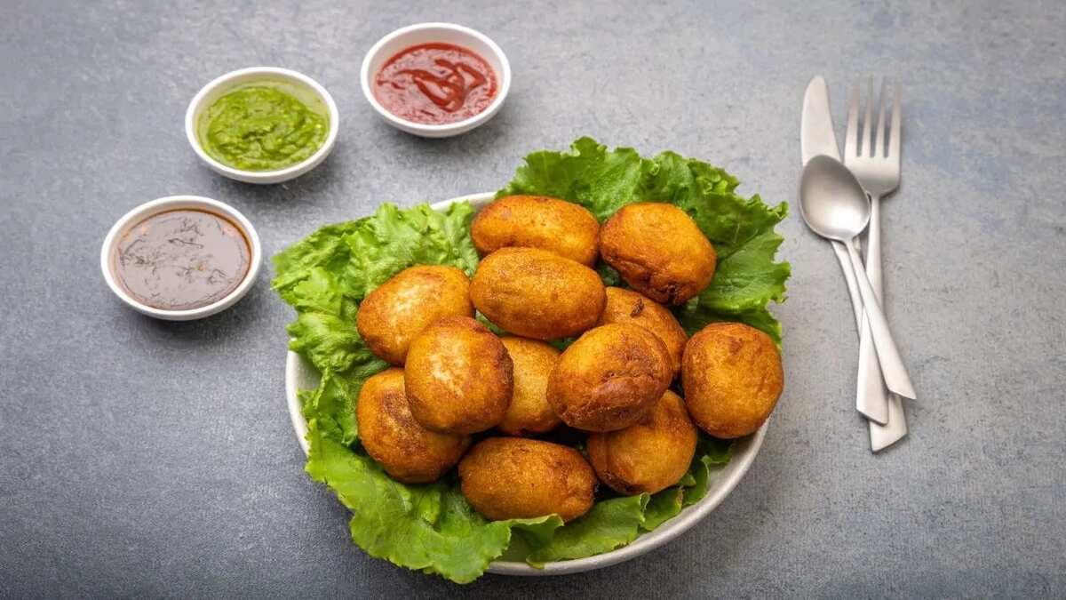 5 Pakora Places in Pune You Must Drop by And Enjoy The Monsoon