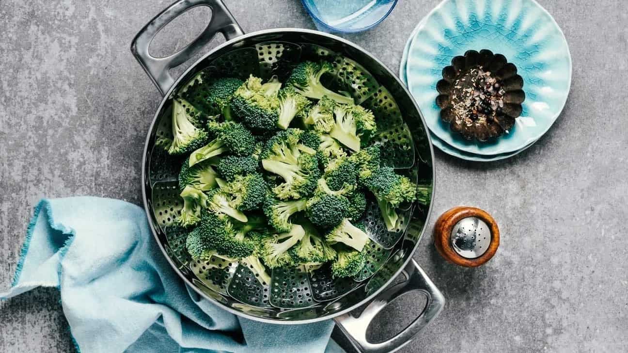 Here Are 7 Health Benefits Of Eating Broccoli